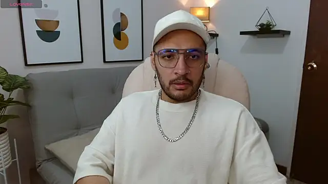   Damian    online show from 10-26-25, 10:04