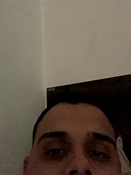 Snapshot of pxgt0 chatting on 11-16-25, 06:02 pxgt0 online show from 11-16-25, 06:02