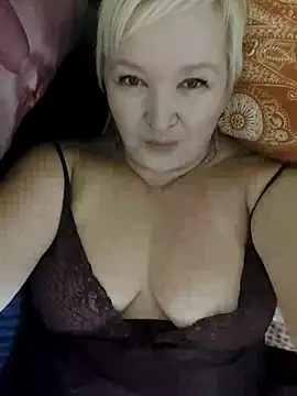 ForgeMeNot51 online show from 10-23-25, 05:18