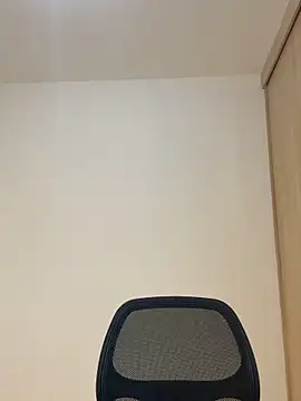 LauraCatalina online show from 09-15-25, 10:59