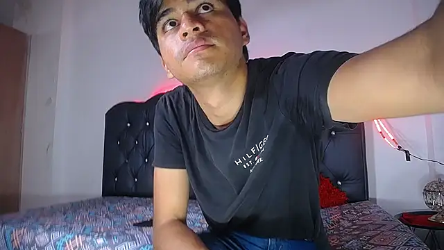 Charlie Cock  online show from 10-21-25, 08:53