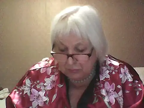 Alexia64231 online show from 09-14-25, 04:06