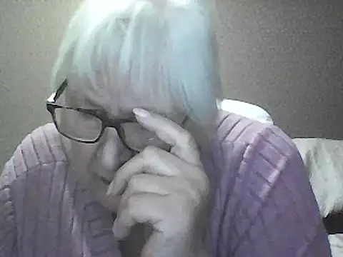 Alexia64231 online show from 09-21-25, 03:19