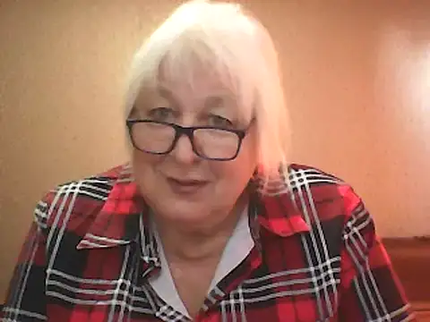 Alexia64231 online show from 10-06-25, 04:54