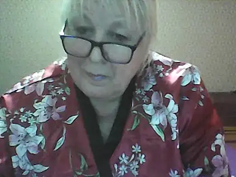 Alexia64231 online show from 10-11-25, 12:58