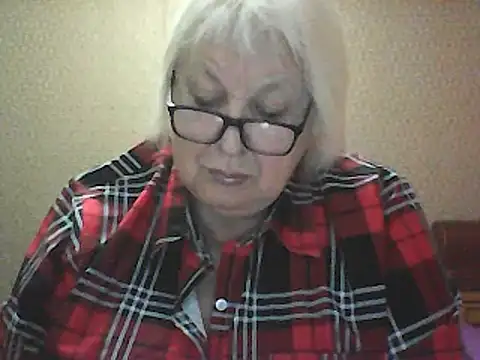 Alexia64231 online show from 10-12-25, 01:04