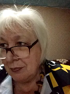 Alexia64231 online show from 11-16-25, 06:57