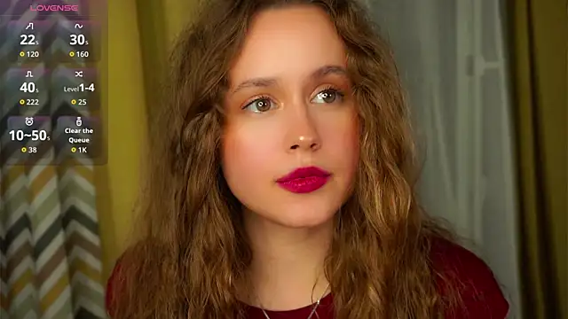 Snapshot of SusannaScholler chatting on 09-20-25, 05:14 SusannaScholler online show from 09-20-25, 05:14