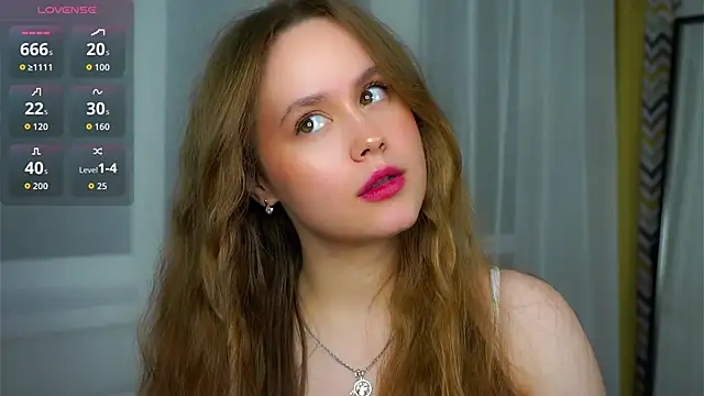 Snapshot of SusannaScholler chatting on 10-29-25, 07:04 SusannaScholler online show from 10-29-25, 07:04