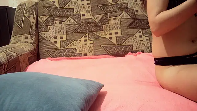 kiss lovely  online show from 02-18-26, 06:48