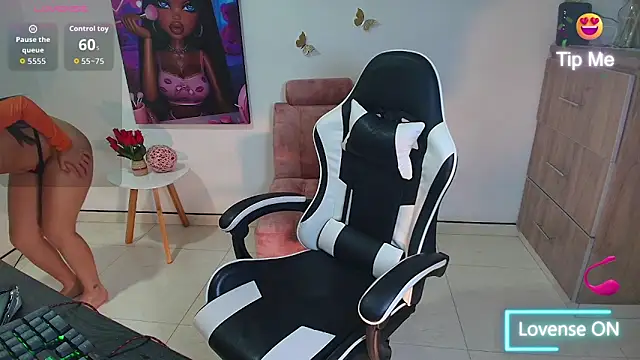 LuluMonroe Eup online show from 03-10-26, 04:17