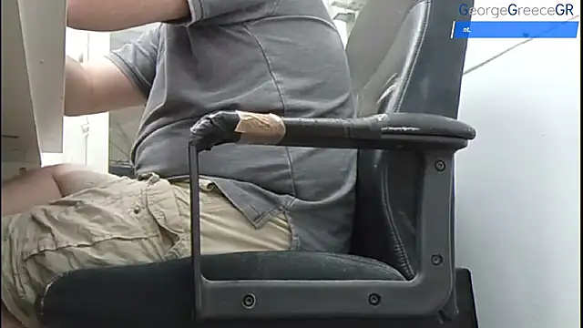 GeorgeGreece2025 online show from 10-31-25, 12:06