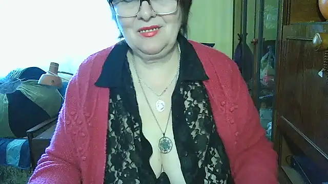 Snapshot of VeronicaGold511 chatting on 02-03-26, 09:14 VeronicaGold511 online show from 02-03-26, 09:14