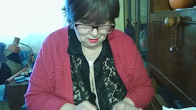 Snapshot of VeronicaGold511 chatting on 02-09-26, 11:14 VeronicaGold511 online show from 02-09-26, 11:14