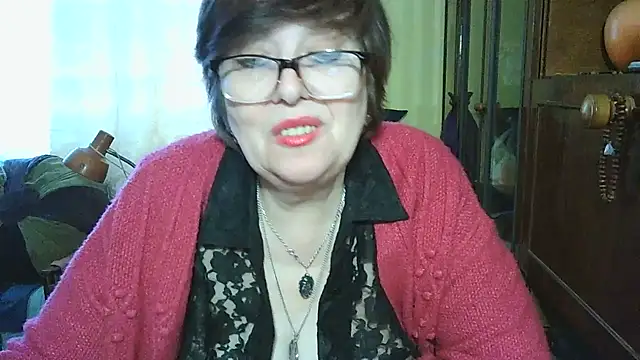 Snapshot of VeronicaGold511 chatting on 02-20-26, 06:37 VeronicaGold511 online show from 02-20-26, 06:37