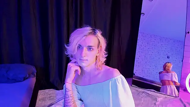 Anjela Botton online show from 10-24-25, 06:15