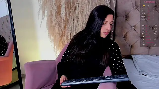 Snapshot of Aria_sweetling chatting on 09-24-25, 10:07 Aria sweetling online show from 09-24-25, 10:07