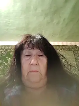 Snapshot of CrystalLime6411 chatting on 10-16-25, 04:24 CrystalLime6411 online show from 10-16-25, 04:24
