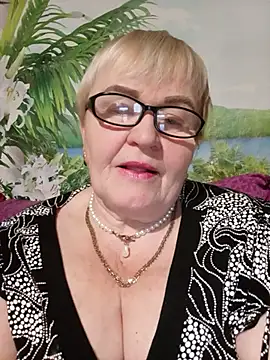 VioletSweet5566 online show from 11-09-25, 06:17