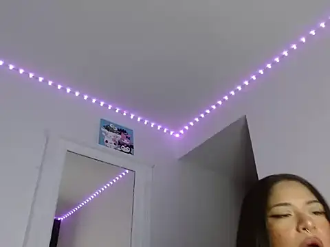 reina reina online show from 09-27-25, 12:04