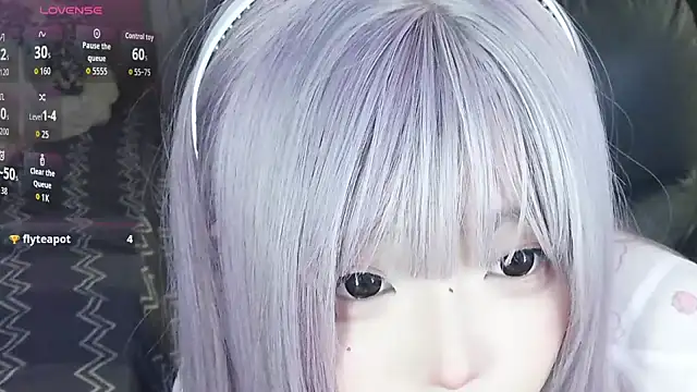 Snapshot of a5l2e0x chatting on 11-16-25, 02:11 a5l2e0x online show from 11-16-25, 02:11