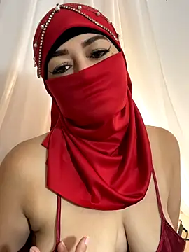 Amyraa  online show from 10-08-25, 12:36