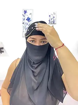 Amyraa  online show from 12-01-25, 03:33