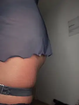  foreigntitts online show from 09-27-25, 03:22