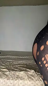  foreigntitts online show from 11-21-25, 01:21