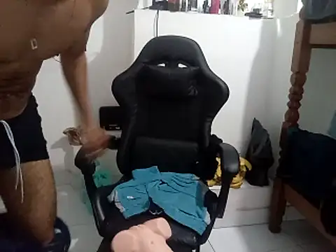 moreno25centimetro online show from 10-12-25, 02:21