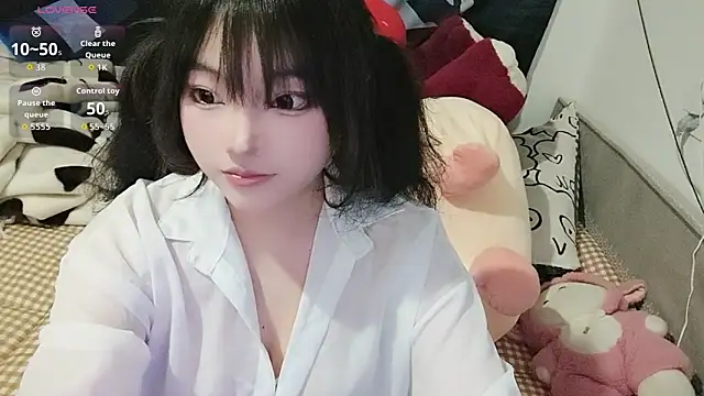 Snapshot of 9TVVALK chatting on 10-11-25, 12:15 9TVVALK online show from 10-11-25, 12:15