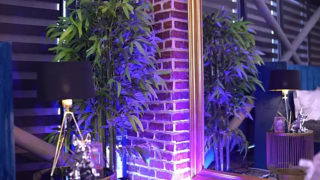 Snapshot of MillaSerene chatting on 11-01-25, 05:53 MillaSerene online show from 11-01-25, 05:53