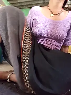 MISS LOVE 001 online show from 09-13-25, 05:51