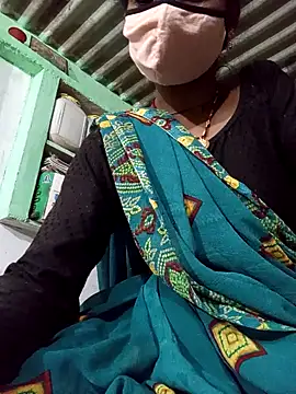 MISS LOVE 001 online show from 10-10-25, 05:12