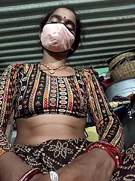 MISS LOVE 001 online show from 10-14-25, 05:25