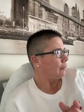 voluptuous-minx online show from 12-04-25, 12:14