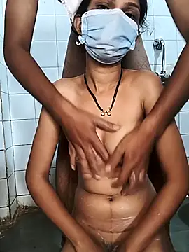 Snapshot of Shivani2002 chatting on 09-11-25, 07:52 Shivani2002 online show from 09-11-25, 07:52