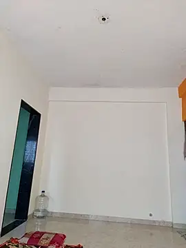 Shivani2002 online show from 12-17-25, 07:25