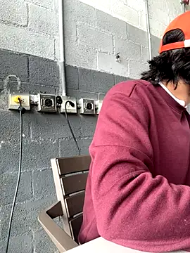 Snapshot of AlexanderHall chatting on 10-07-25, 01:08 AlexanderHall online show from 10-07-25, 01:08