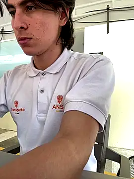 Snapshot of AlexanderHall chatting on 10-22-25, 04:29 AlexanderHall online show from 10-22-25, 04:29