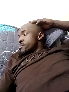 thabang2222 online show from 09-09-25, 10:59