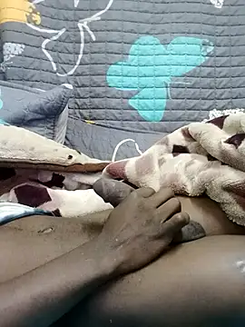 thabang2222 online show from 09-10-25, 03:50