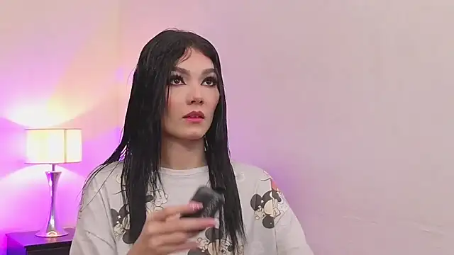 emmabridgerton online show from 02-28-26, 09:38