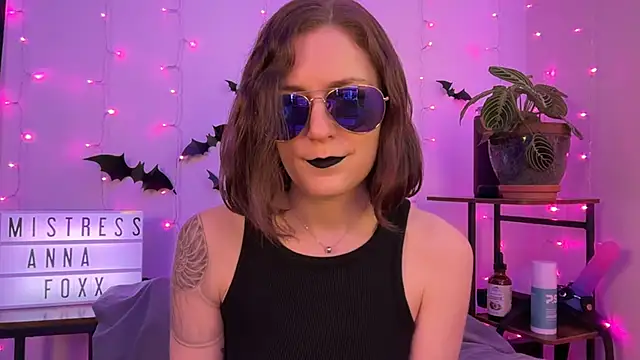 mistressannafoxx online show from 11-14-25, 10:18