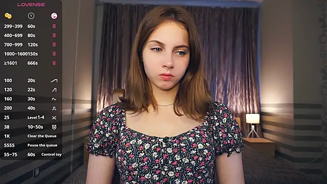 NylaNadler online show from 09-21-25, 06:26