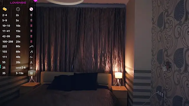 NylaNadler online show from 10-06-25, 06:55