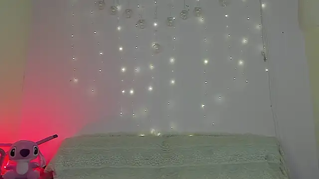 Snapshot of Im_letty chatting on 10-13-25, 01:38 Im letty online show from 10-13-25, 01:38