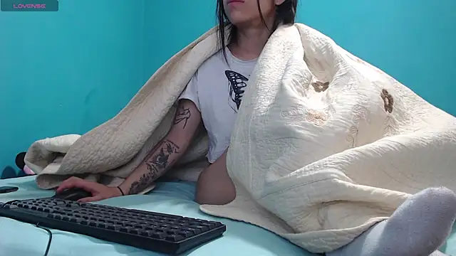 toxic sweet  online show from 09-25-25, 09:46