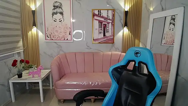 Jade Jones a online show from 10-15-25, 04:01