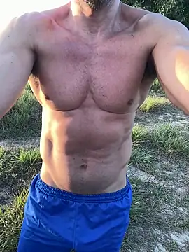 Snapshot of CasadoLutadorBigStuds chatting on 10-16-25, 07:48 CasadoLutadorBigStuds online show from 10-16-25, 07:48